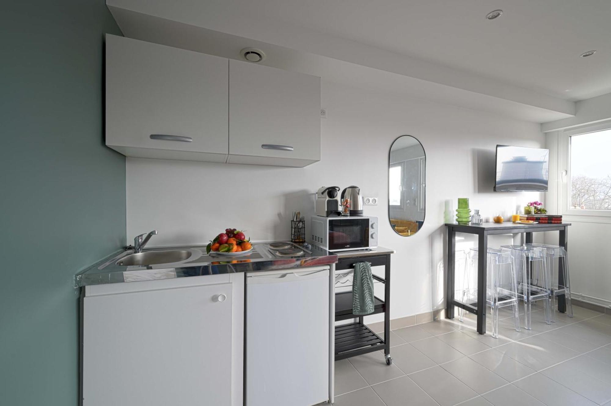 Modern Bright Apartment In Appart'Hotel Saint-Maur-des-Fosses Ngoại thất bức ảnh