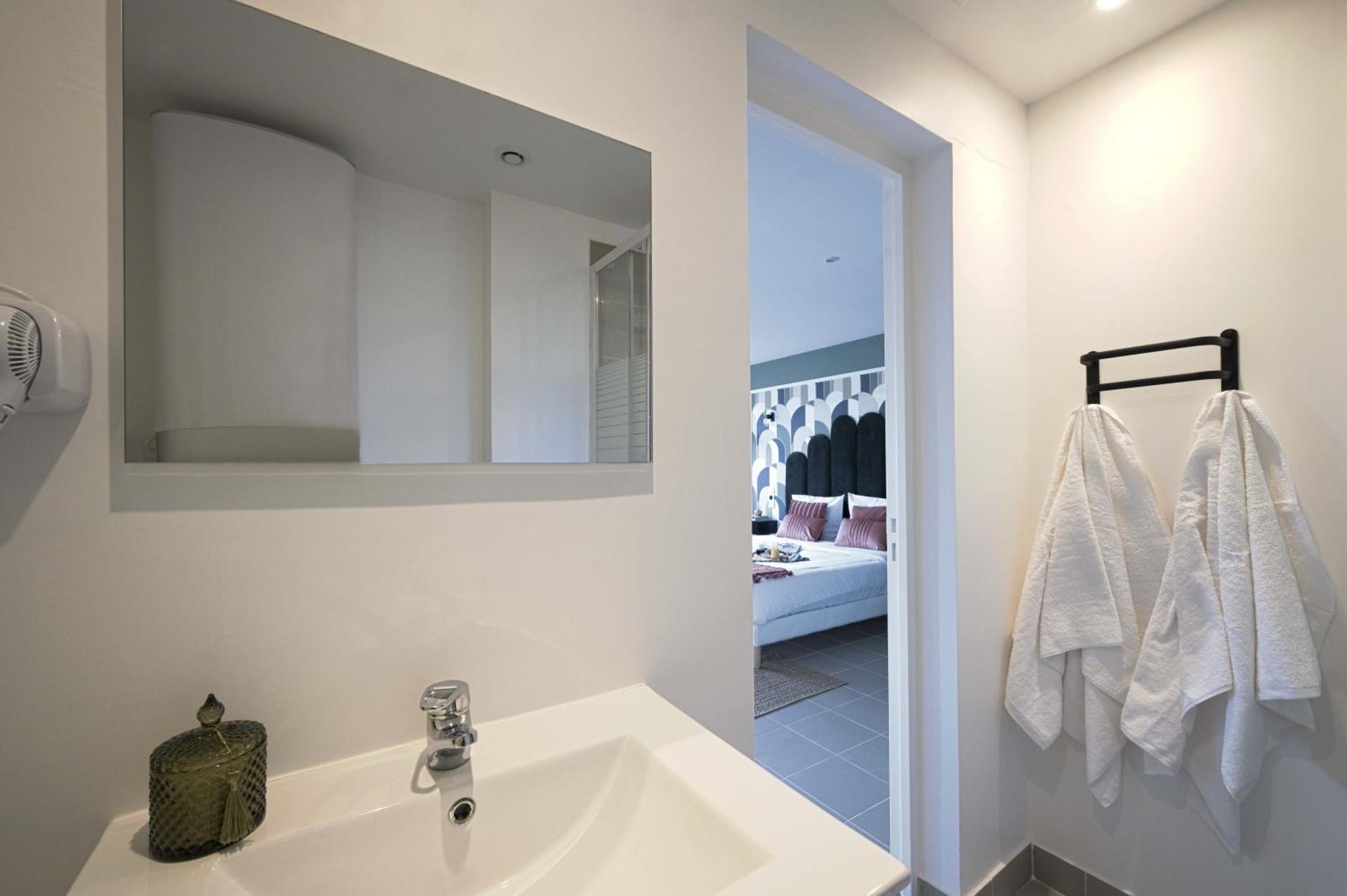 Modern Bright Apartment In Appart'Hotel Saint-Maur-des-Fosses Ngoại thất bức ảnh