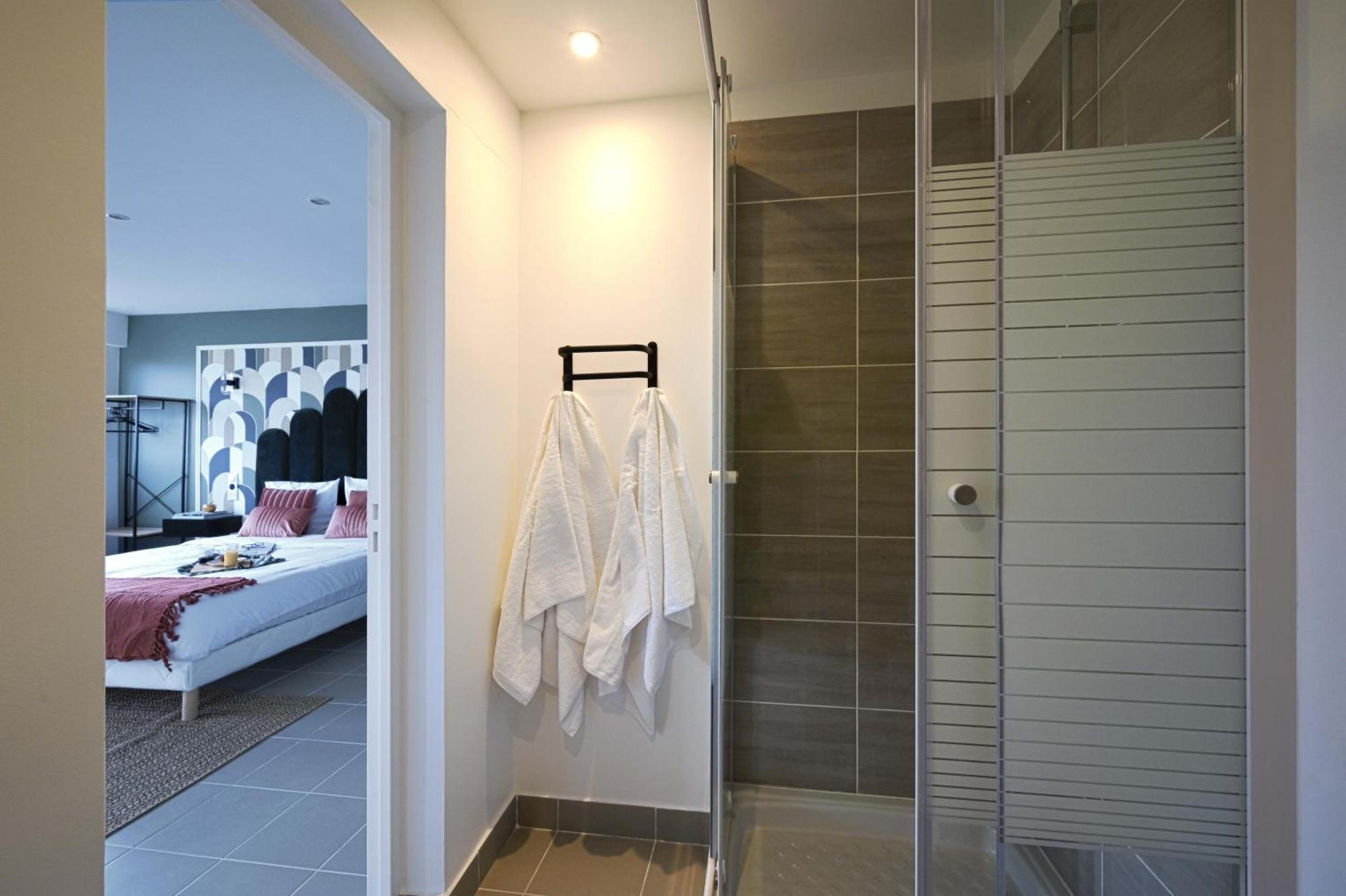 Modern Bright Apartment In Appart'Hotel Saint-Maur-des-Fosses Ngoại thất bức ảnh